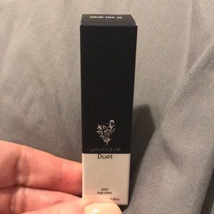 Younique duet lipstick